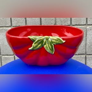 Pottery Barn GARDEN CRUDITE Figural Tomato Ceramic Salad Pasta Serving Bowl